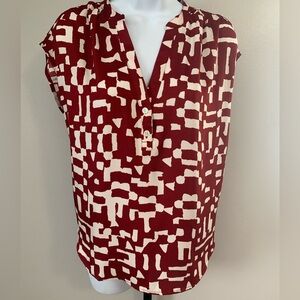 GAP Women's Blouse - Deep Red and White Geometric